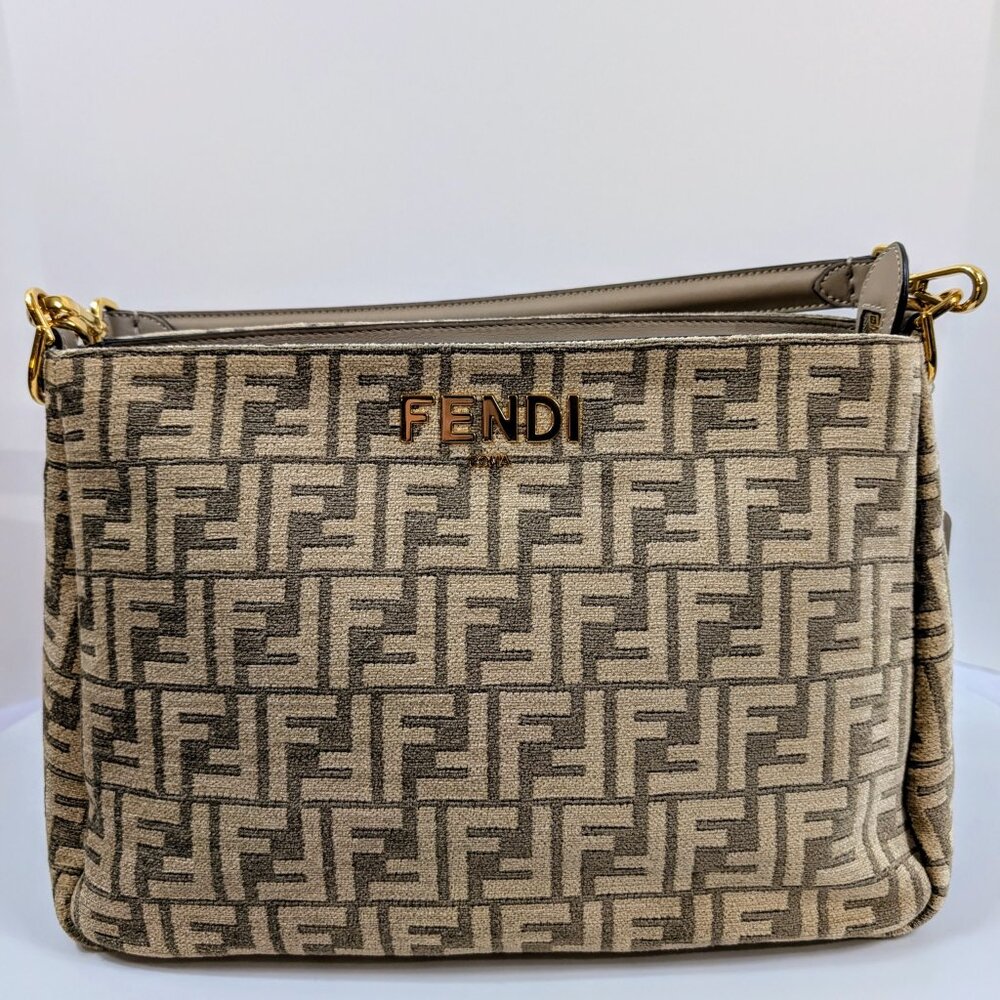 Fendi Brown O’Clock Zip Shoulder Bag Zucca Chenille Bag - Picture 16 of 16